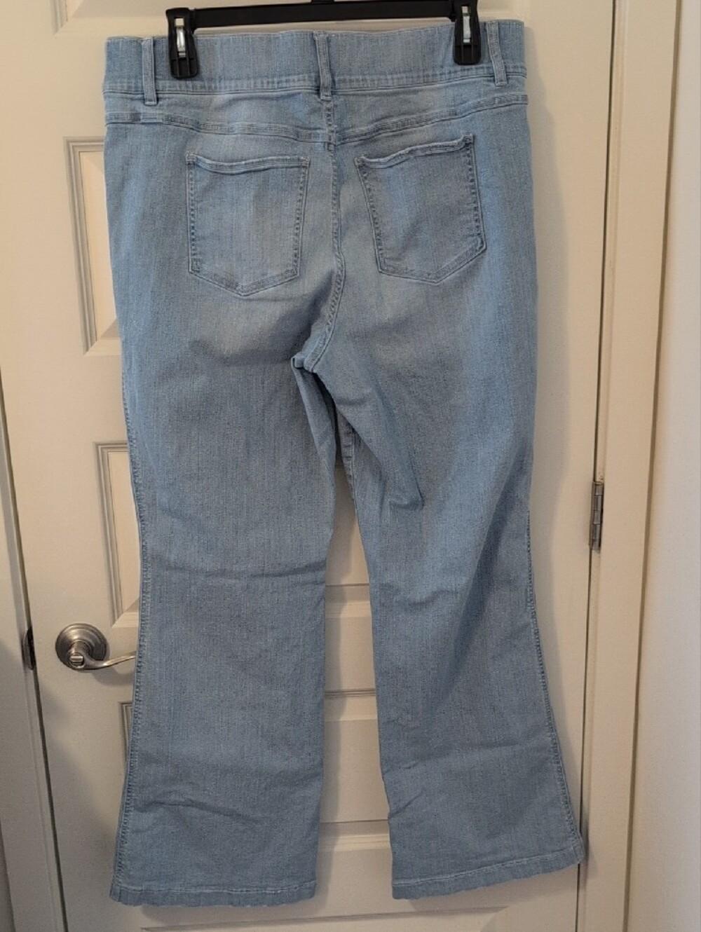 SPANX Flare Leg Jeans Light Blue Denim with Tummy Control Pull On Plus Size 3X - Picture 5 of 14